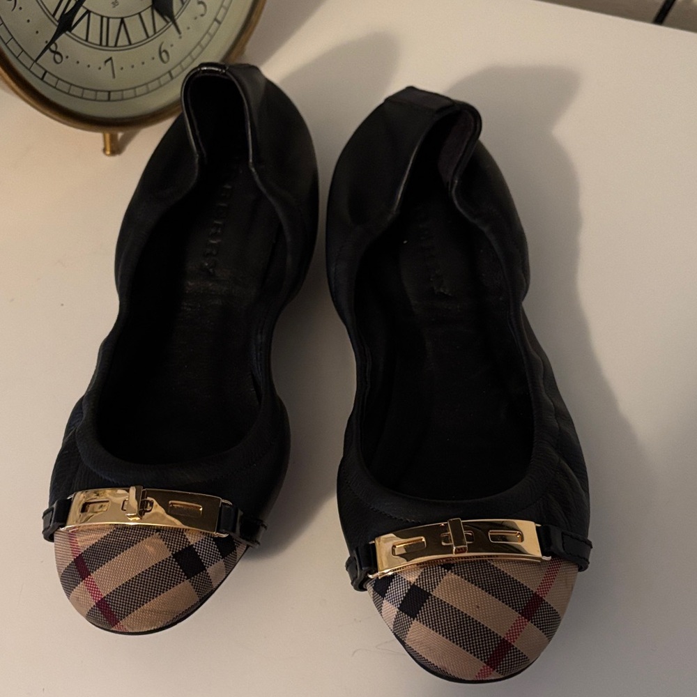 Burberry Black and Beige Checkered Flats